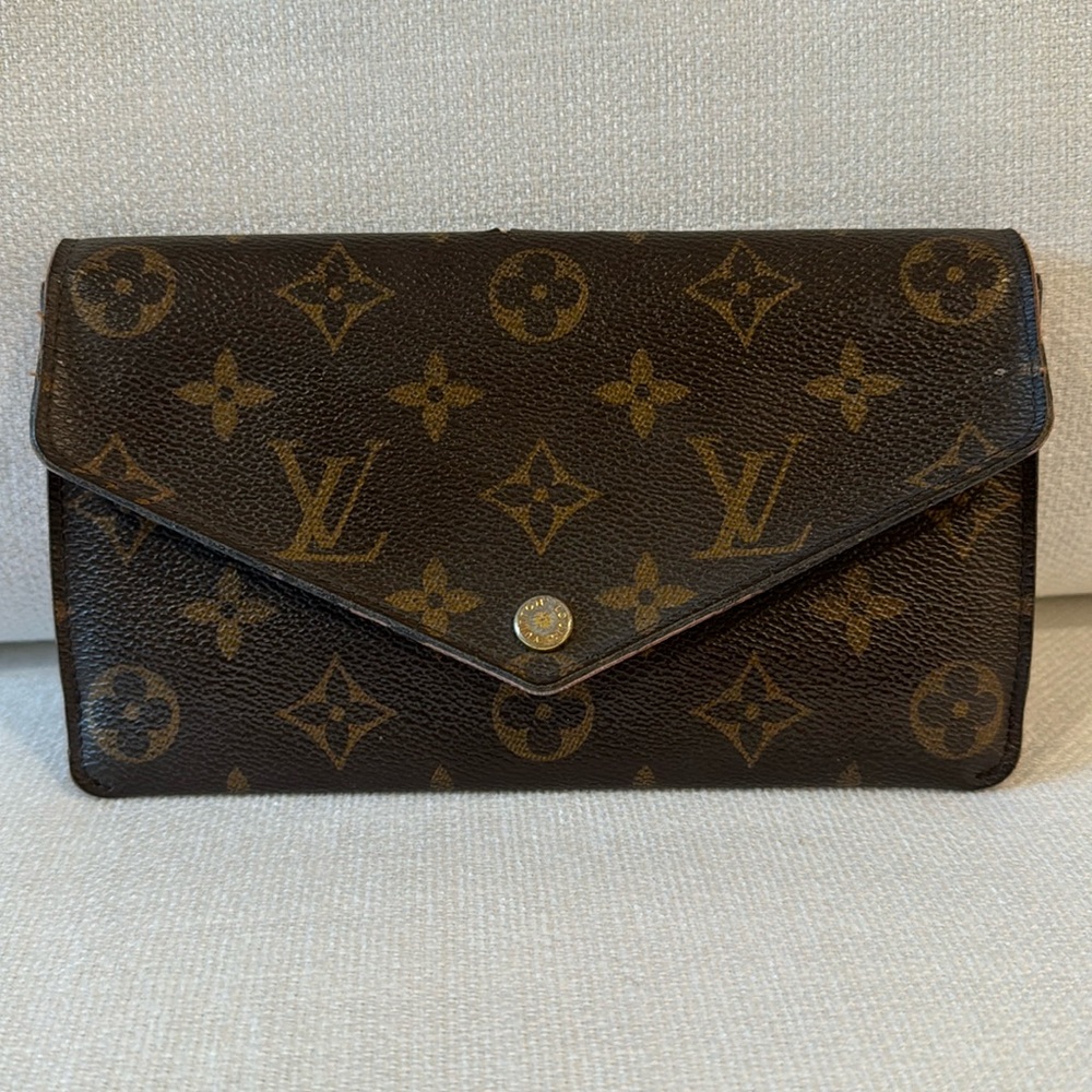 Louis Vuitton Wallet